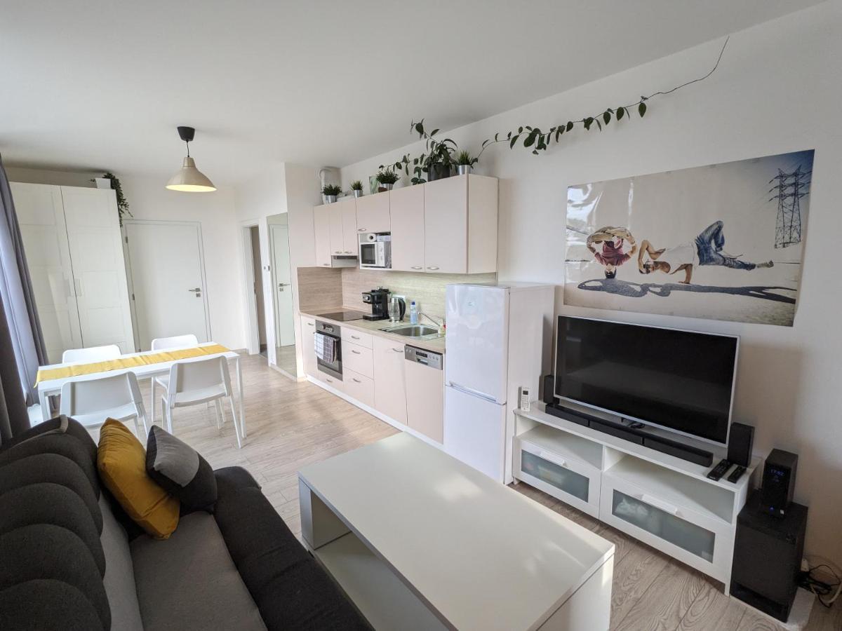 Cozy Apartment With Big Terrace In Central Prague - Karlin Esterno foto